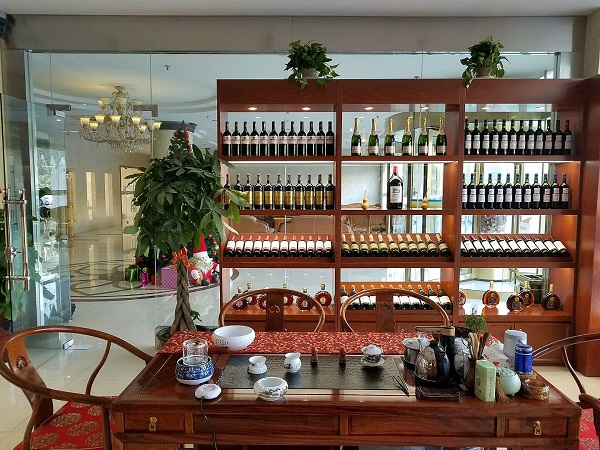 開個進(jìn)口葡萄酒店需投入多少成本